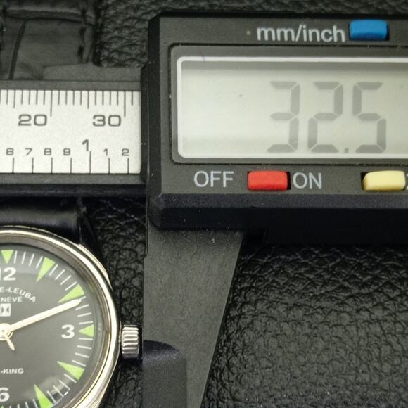 Vintage 1971 Favre Leuba Manual Mens Silver Watch W/Leather Strap - Picture 7 of 9